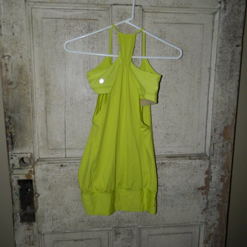Lululemon No Limit Workout Tank Top Size 4 (CC-62) - Picture 2 of 4
